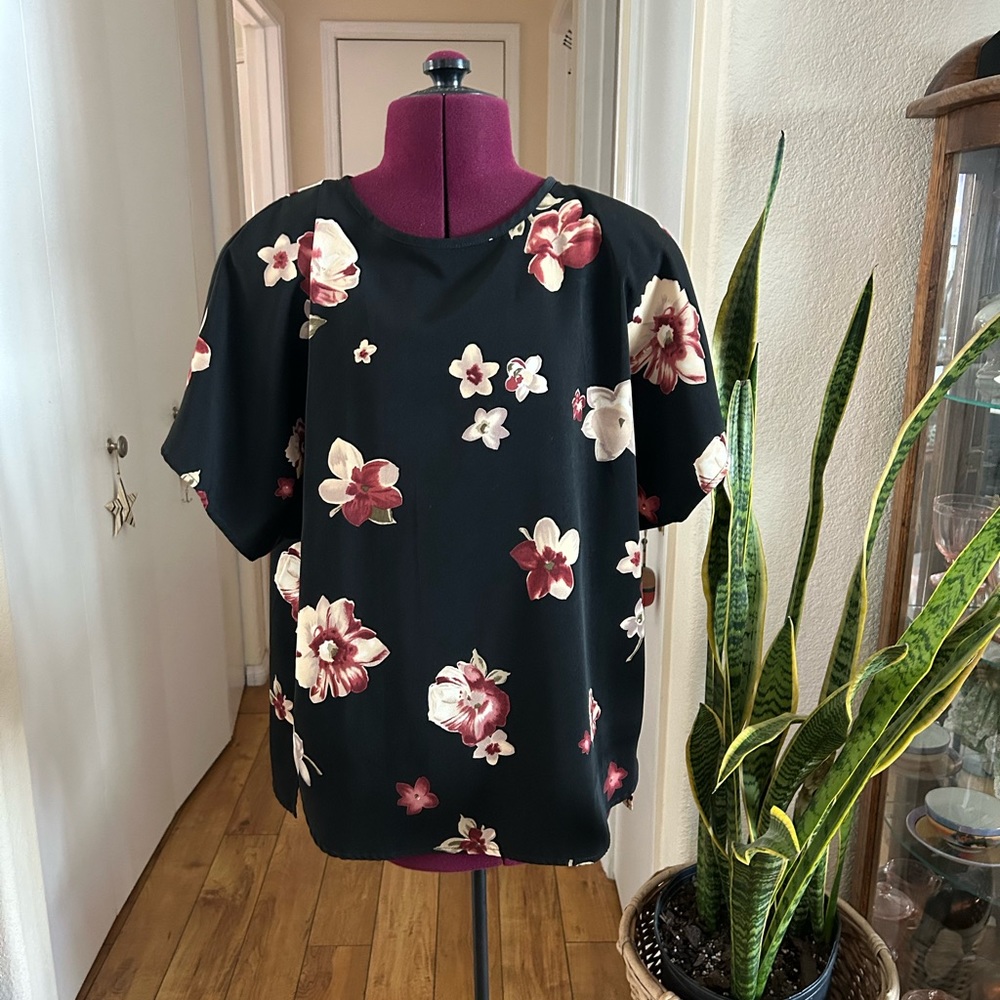 Melrose Floral Top